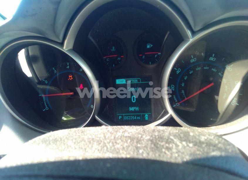 Photo 7 of 2014 Chevrolet Cruze LS AUTO (VIN 1G1PA5SH7E7476295)