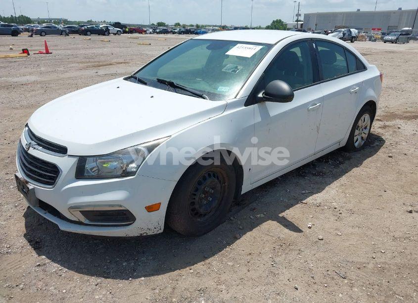 Photo 2 of 2015 Chevrolet Cruze LS AUTO (VIN 1G1PA5SH7F7100360)