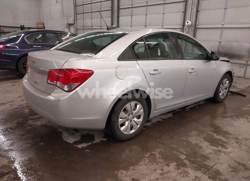 Photo 4 of 2015 Chevrolet Cruze LS AUTO (VIN 1G1PA5SH7F7299328)