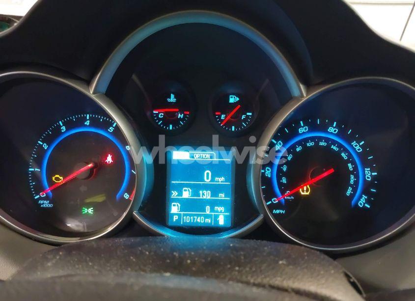 Photo 7 of 2015 Chevrolet Cruze LS AUTO (VIN 1G1PA5SH7F7299328)