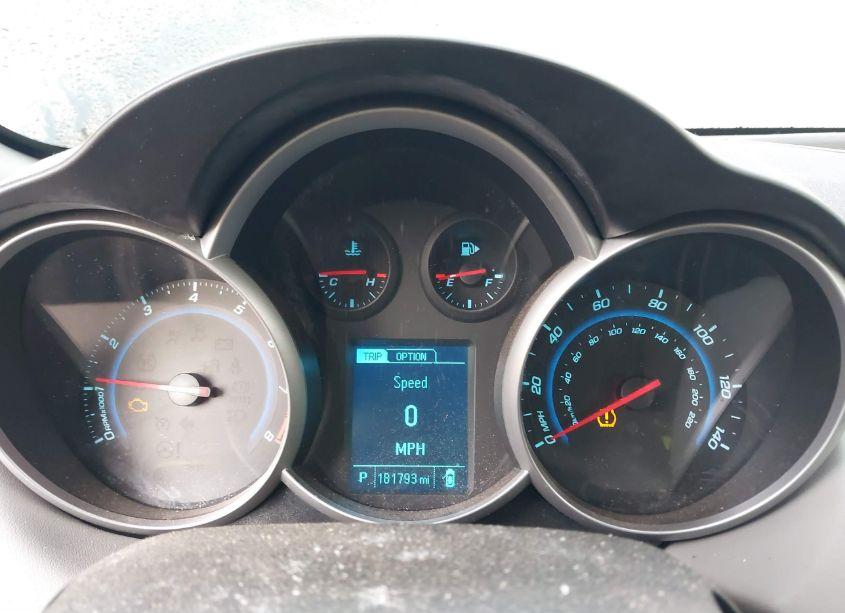 Photo 7 of 2013 Chevrolet Cruze LS AUTO (VIN 1G1PA5SH8D7160001)