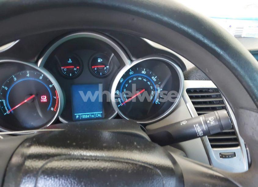 Photo 7 of 2013 Chevrolet Cruze LS AUTO (VIN 1G1PA5SH8D7222030)