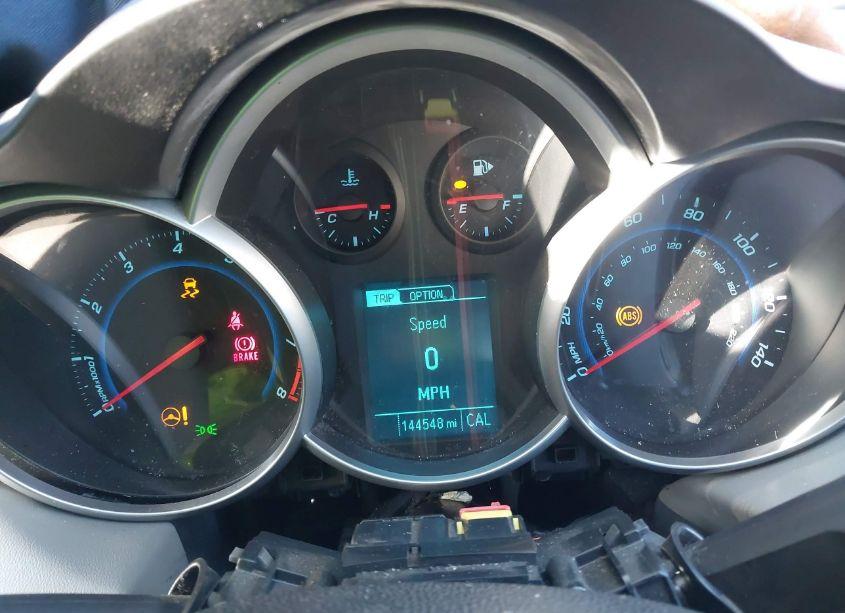 Photo 7 of 2013 Chevrolet Cruze LS AUTO (VIN 1G1PA5SH8D7231732)