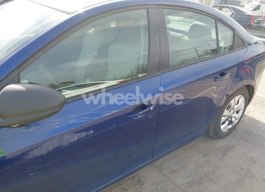 Photo 11 of 2013 Chevrolet Cruze LS AUTO (VIN 1G1PA5SH8D7307305)