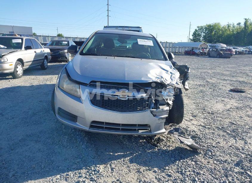 Photo 12 of 2014 Chevrolet Cruze LS AUTO (VIN 1G1PA5SH8E7169475)