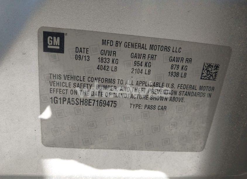 Photo 9 of 2014 Chevrolet Cruze LS AUTO (VIN 1G1PA5SH8E7169475)