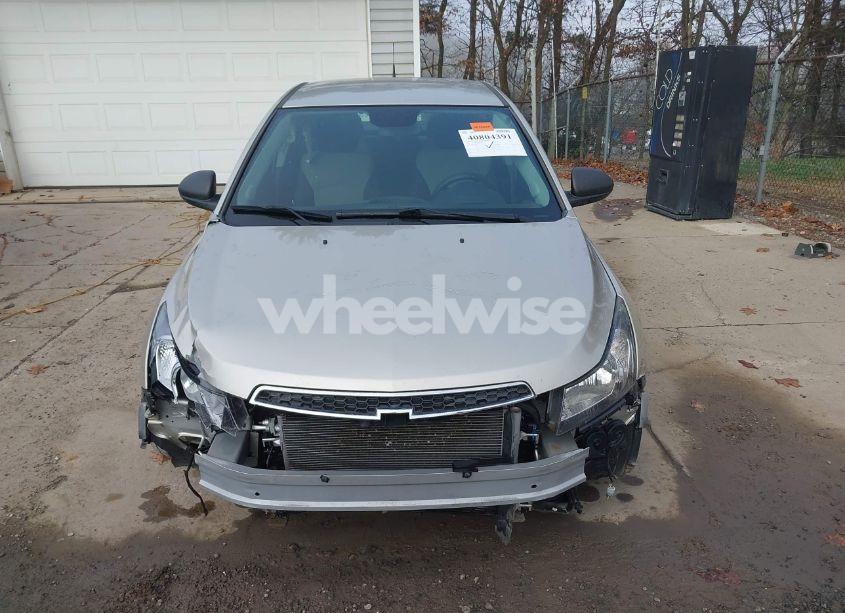 Photo 13 of 2014 Chevrolet Cruze LS AUTO (VIN 1G1PA5SH8E7190942)