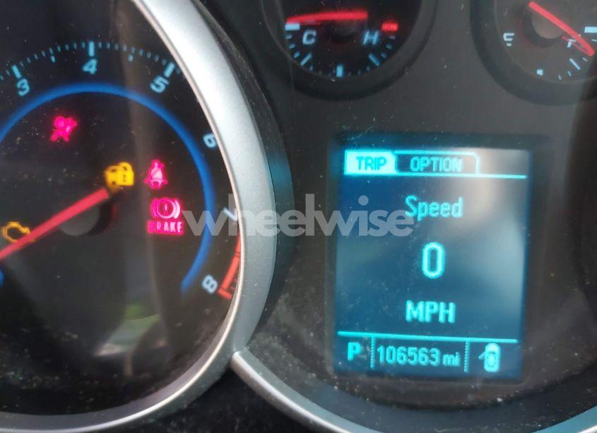 Photo 16 of 2014 Chevrolet Cruze LS AUTO (VIN 1G1PA5SH8E7190942)