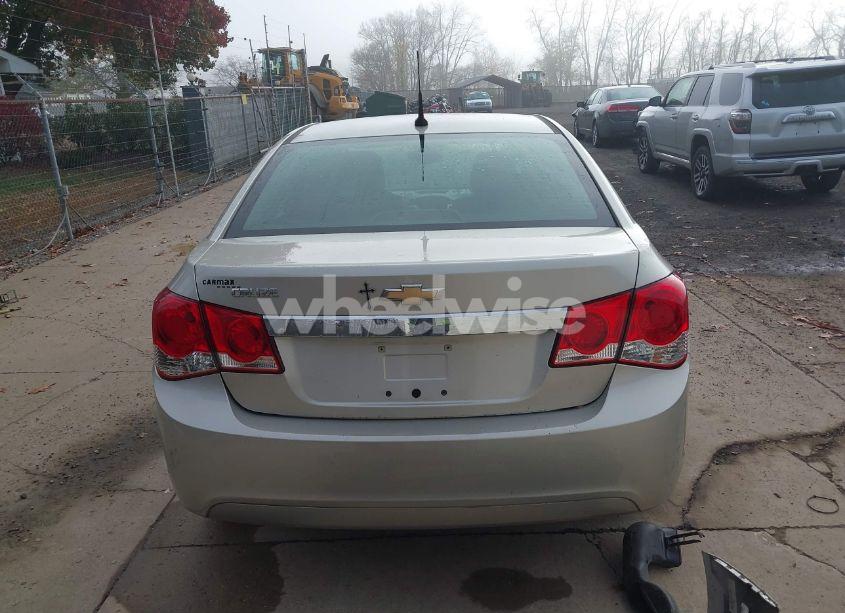 Photo 17 of 2014 Chevrolet Cruze LS AUTO (VIN 1G1PA5SH8E7190942)