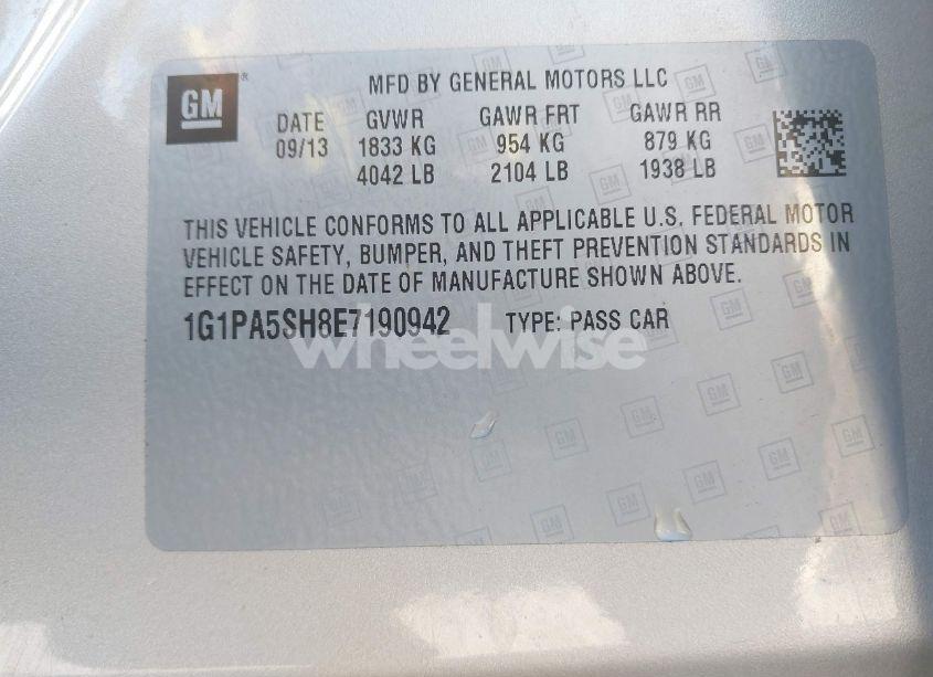 Photo 9 of 2014 Chevrolet Cruze LS AUTO (VIN 1G1PA5SH8E7190942)