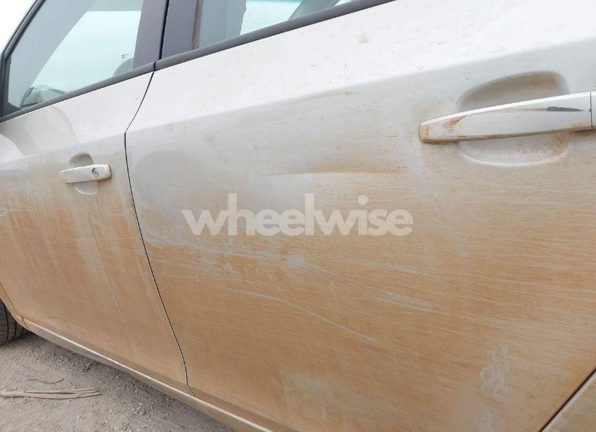 Photo 14 of 2014 Chevrolet Cruze LS AUTO (VIN 1G1PA5SH8E7211594)