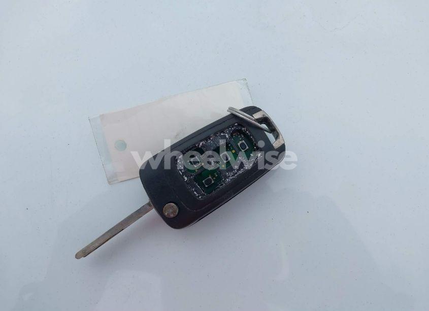 Photo 11 of 2014 Chevrolet Cruze LS AUTO (VIN 1G1PA5SH8E7230310)