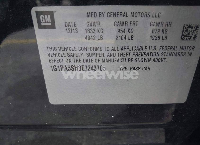 Photo 9 of 2014 Chevrolet Cruze LS AUTO (VIN 1G1PA5SH8E7243705)