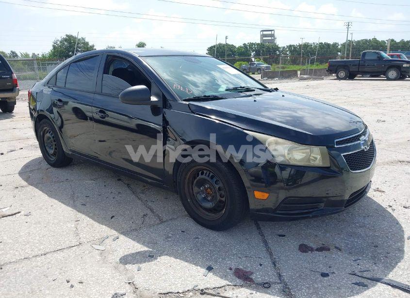 2014 Chevrolet Cruze LS AUTO (VIN 1G1PA5SH8E7267065) main photo