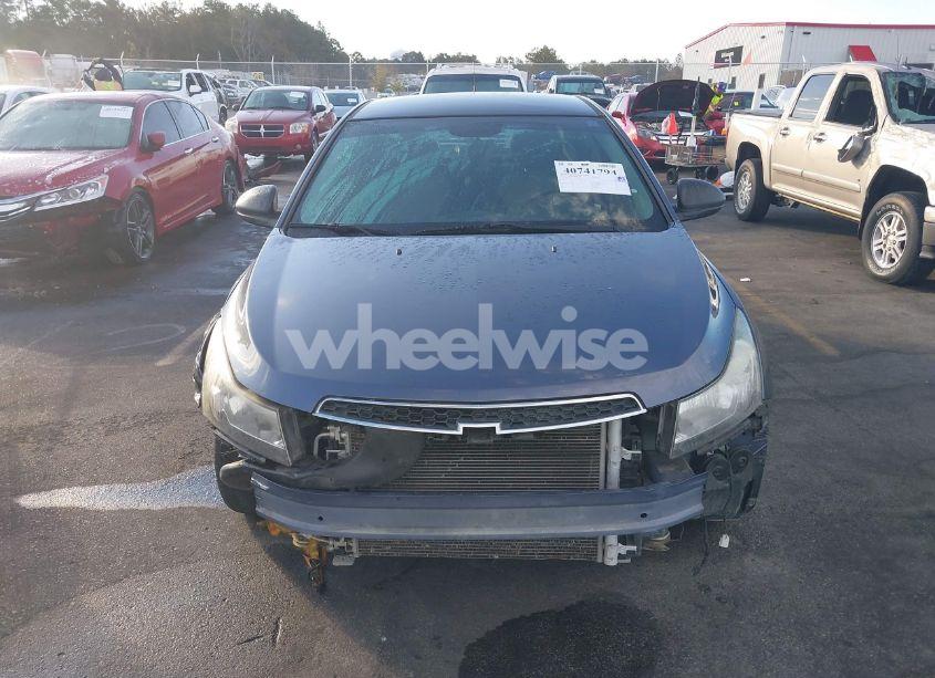 Photo 13 of 2014 Chevrolet Cruze LS AUTO (VIN 1G1PA5SH8E7315096)