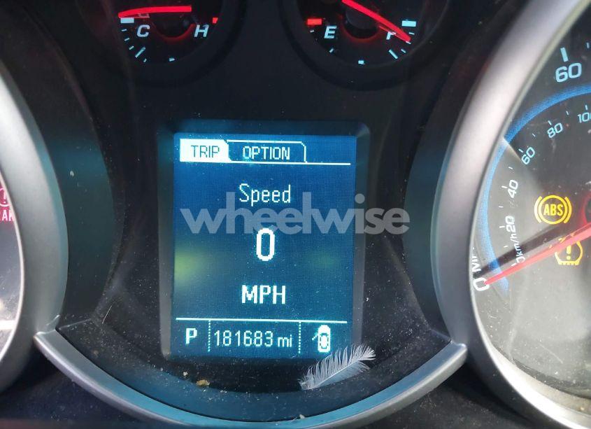 Photo 16 of 2014 Chevrolet Cruze LS AUTO (VIN 1G1PA5SH8E7315096)