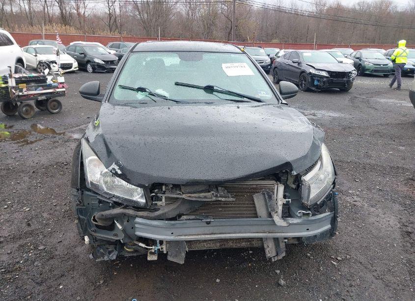 Photo 12 of 2014 Chevrolet Cruze LS AUTO (VIN 1G1PA5SH8E7406904)