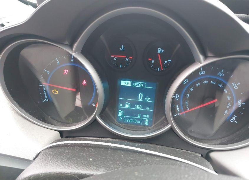 Photo 7 of 2014 Chevrolet Cruze LS AUTO (VIN 1G1PA5SH8E7406904)