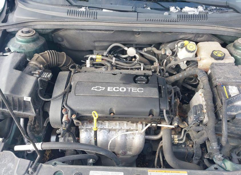 Photo 10 of 2014 Chevrolet Cruze LS AUTO (VIN 1G1PA5SH8E7463118)