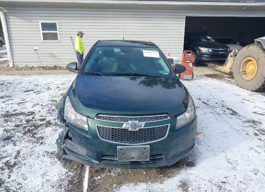 Photo 13 of 2014 Chevrolet Cruze LS AUTO (VIN 1G1PA5SH8E7463118)