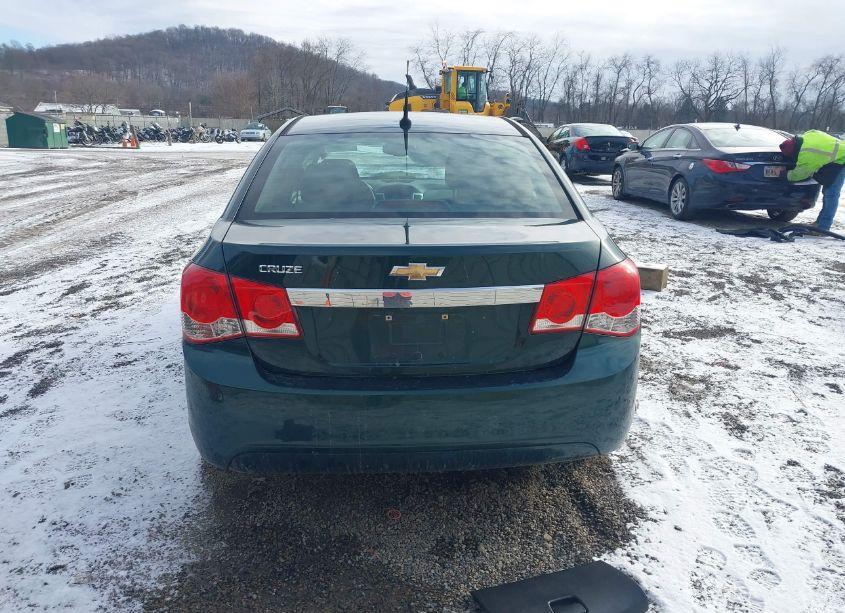 Photo 17 of 2014 Chevrolet Cruze LS AUTO (VIN 1G1PA5SH8E7463118)