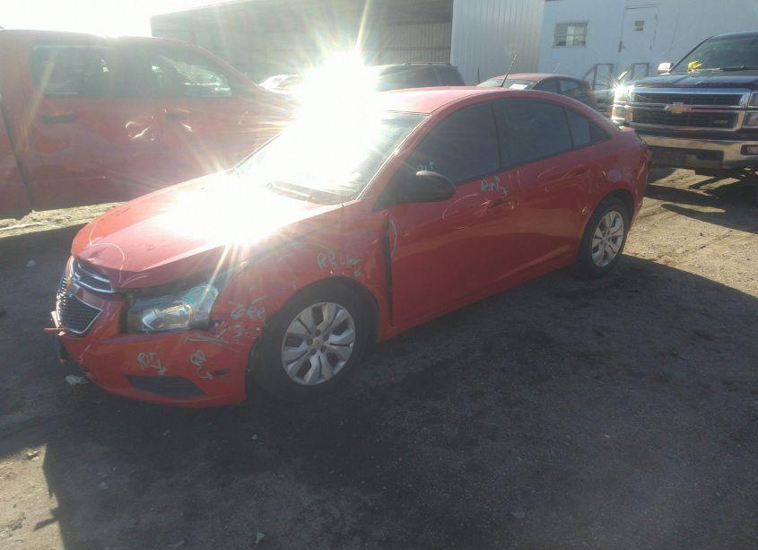 Photo 2 of 2014 Chevrolet Cruze LS AUTO (VIN 1G1PA5SH8E7464415)
