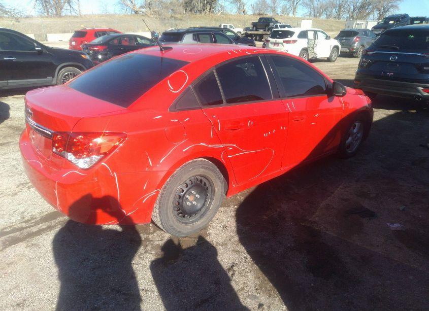 Photo 4 of 2014 Chevrolet Cruze LS AUTO (VIN 1G1PA5SH8E7464415)