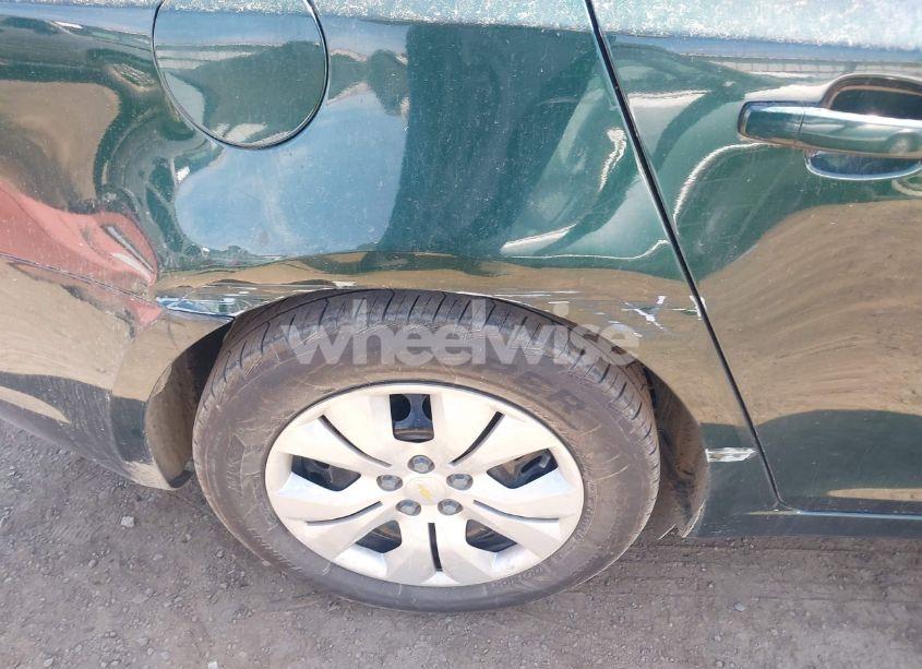 Photo 12 of 2014 Chevrolet Cruze LS AUTO (VIN 1G1PA5SH8E7474099)