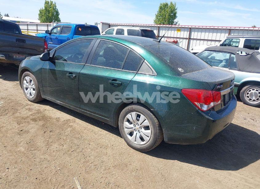 Photo 3 of 2014 Chevrolet Cruze LS AUTO (VIN 1G1PA5SH8E7474099)