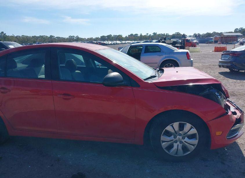 Photo 13 of 2015 Chevrolet Cruze LS AUTO (VIN 1G1PA5SH8F7116230)