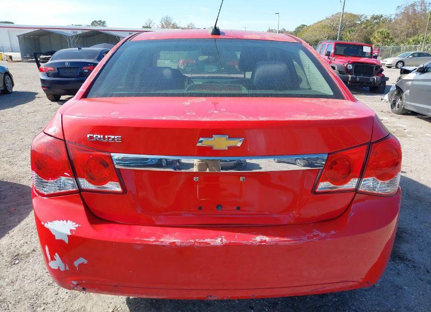 Photo 16 of 2015 Chevrolet Cruze LS AUTO (VIN 1G1PA5SH8F7116230)