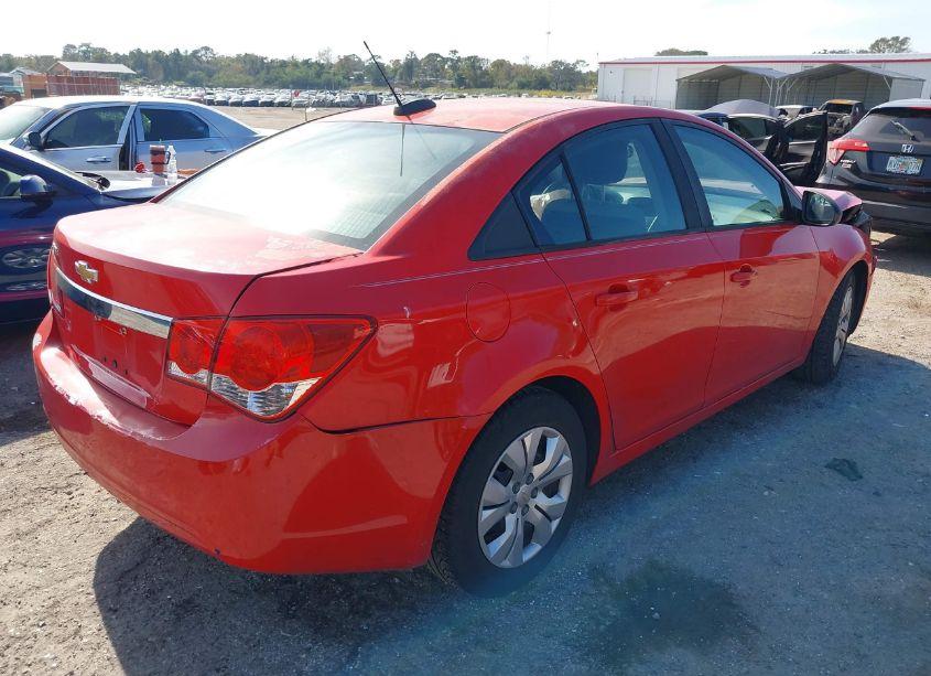 Photo 4 of 2015 Chevrolet Cruze LS AUTO (VIN 1G1PA5SH8F7116230)