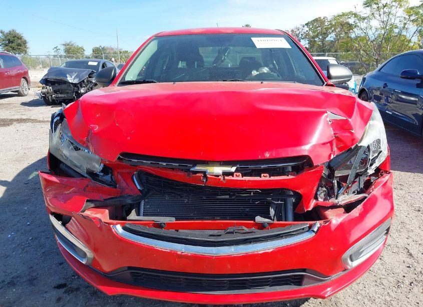 Photo 6 of 2015 Chevrolet Cruze LS AUTO (VIN 1G1PA5SH8F7116230)