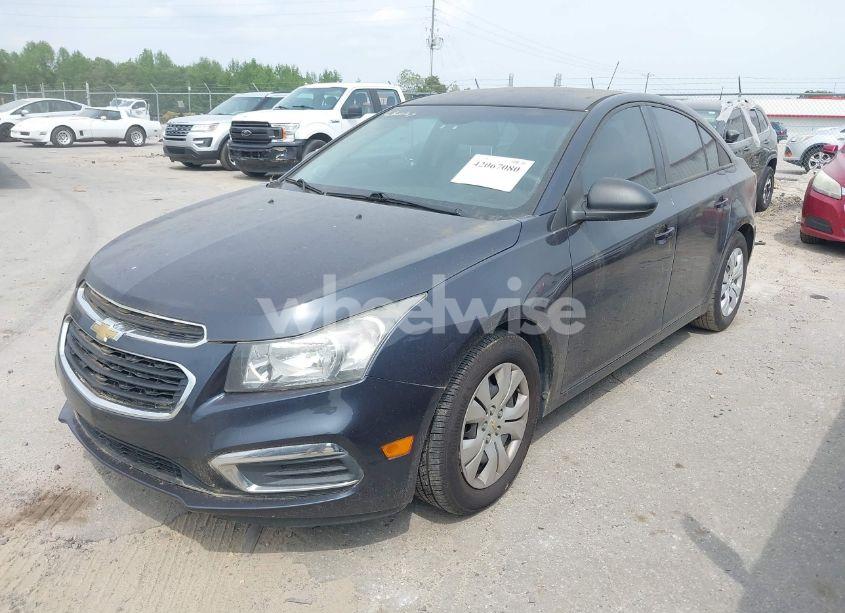 Photo 2 of 2015 Chevrolet Cruze LS AUTO (VIN 1G1PA5SH8F7164276)