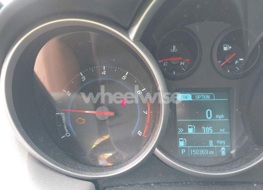 Photo 7 of 2015 Chevrolet Cruze LS AUTO (VIN 1G1PA5SH8F7164276)