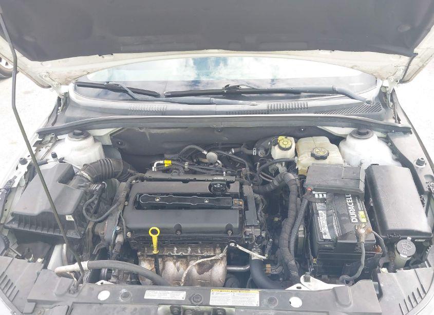 Photo 10 of 2015 Chevrolet Cruze LS AUTO (VIN 1G1PA5SH8F7211113)