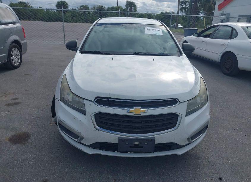Photo 6 of 2015 Chevrolet Cruze LS AUTO (VIN 1G1PA5SH8F7211113)