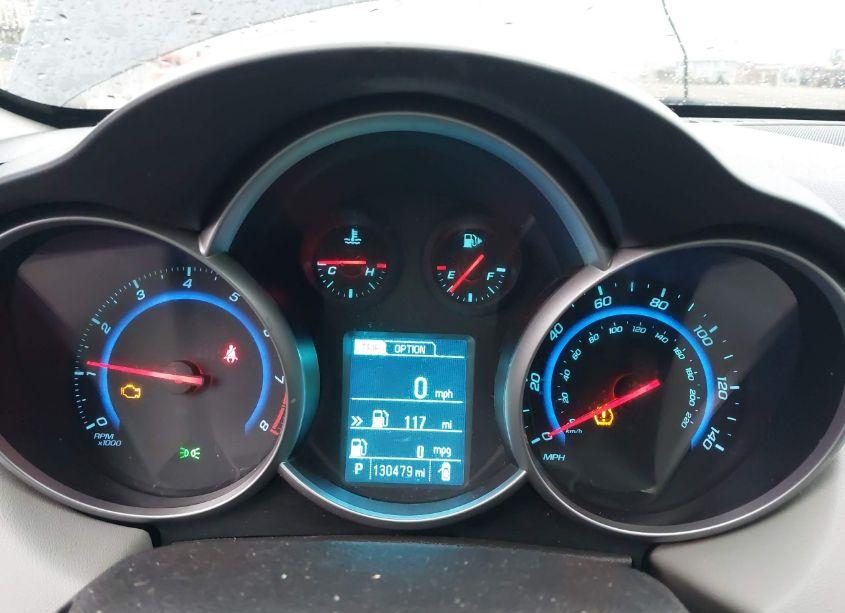 Photo 7 of 2015 Chevrolet Cruze LS AUTO (VIN 1G1PA5SH8F7215548)