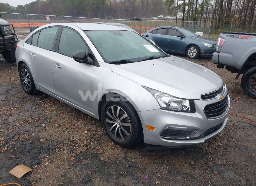 2015 Chevrolet Cruze LS AUTO (VIN 1G1PA5SH8F7225657) main photo
