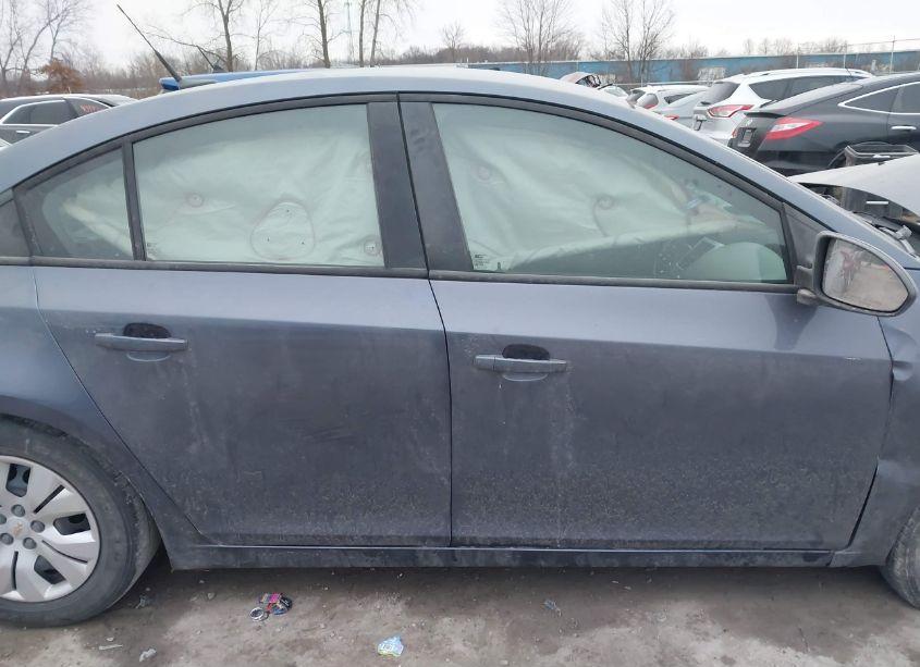 Photo 14 of 2013 Chevrolet Cruze LS AUTO (VIN 1G1PA5SH9D7146236)