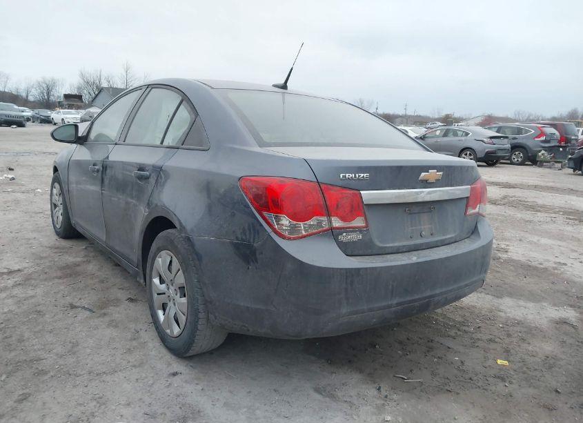 Photo 3 of 2013 Chevrolet Cruze LS AUTO (VIN 1G1PA5SH9D7146236)