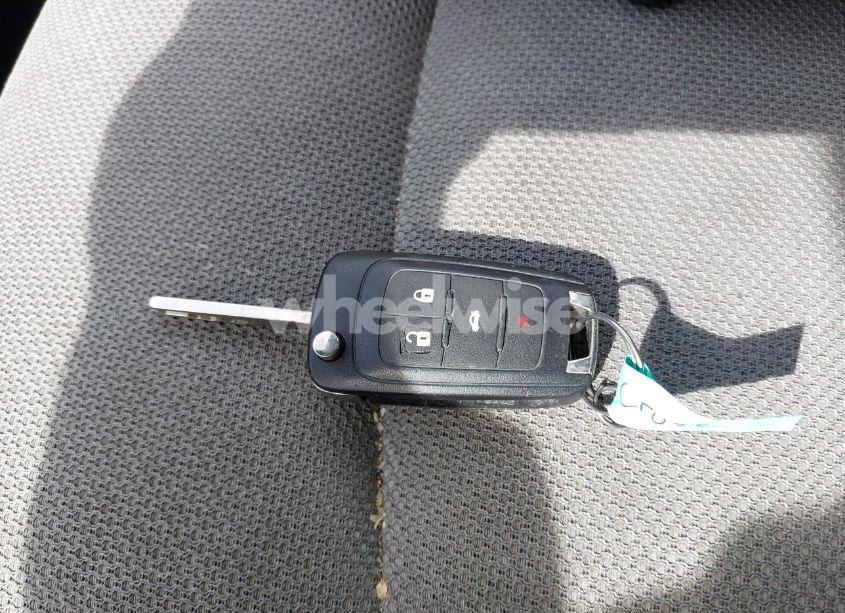 Photo 11 of 2013 Chevrolet Cruze LS AUTO (VIN 1G1PA5SH9D7163098)