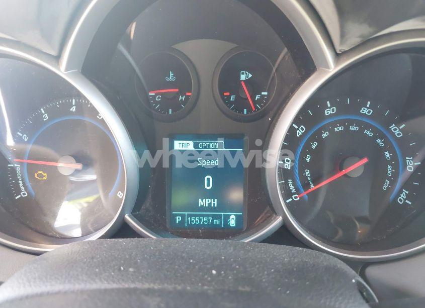 Photo 7 of 2013 Chevrolet Cruze LS AUTO (VIN 1G1PA5SH9D7302047)