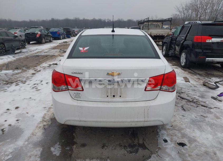 Photo 16 of 2013 Chevrolet Cruze LS AUTO (VIN 1G1PA5SH9D7318118)