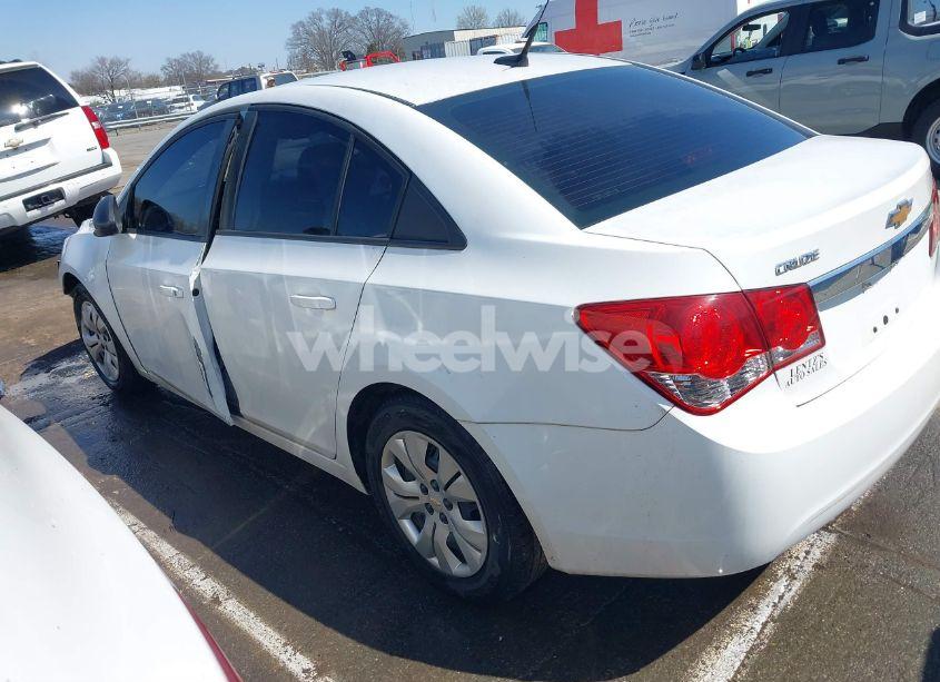 Photo 14 of 2014 Chevrolet Cruze LS AUTO (VIN 1G1PA5SH9E7216609)