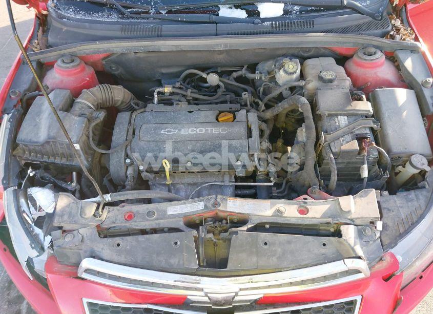 Photo 10 of 2014 Chevrolet Cruze LS AUTO (VIN 1G1PA5SH9E7418883)