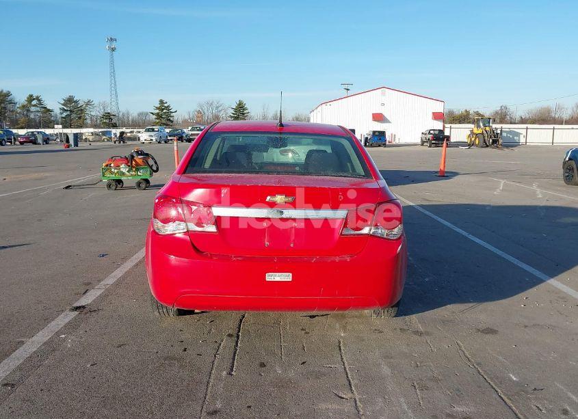 Photo 16 of 2014 Chevrolet Cruze LS AUTO (VIN 1G1PA5SH9E7418883)