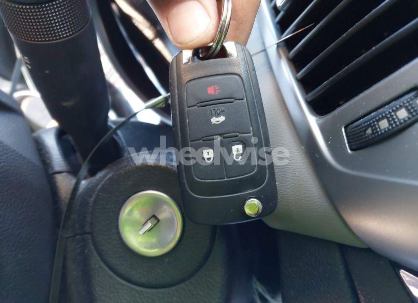 Photo 11 of 2015 Chevrolet Cruze LS AUTO (VIN 1G1PA5SH9F7130704)