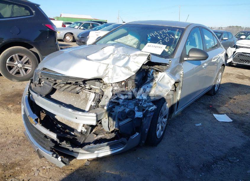 Photo 2 of 2015 Chevrolet Cruze LS AUTO (VIN 1G1PA5SH9F7130704)