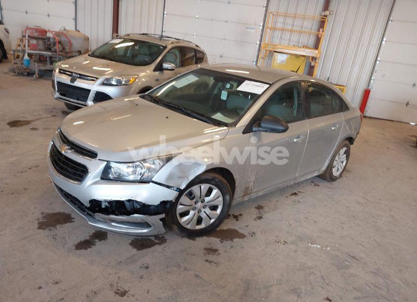 Photo 2 of 2015 Chevrolet Cruze LS AUTO (VIN 1G1PA5SH9F7166814)